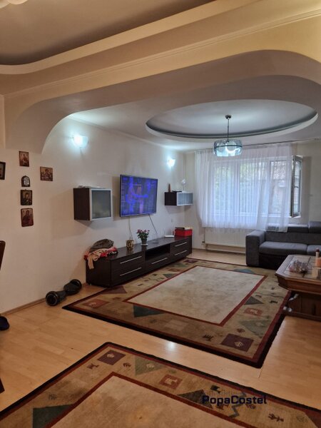 Vatra Luminoasa - Arena Nationala vila D+P+2E modernizata si extinsa in 1999